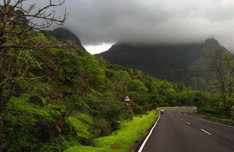 pune to lonavala